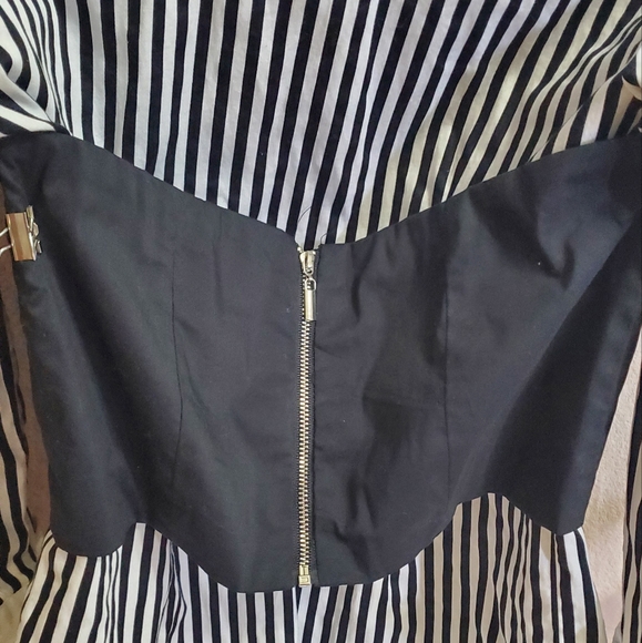 Like NEW New York & Co Striped Button Down Shirt w/ Black Corset Overlay Sz S - Picture 8 of 14